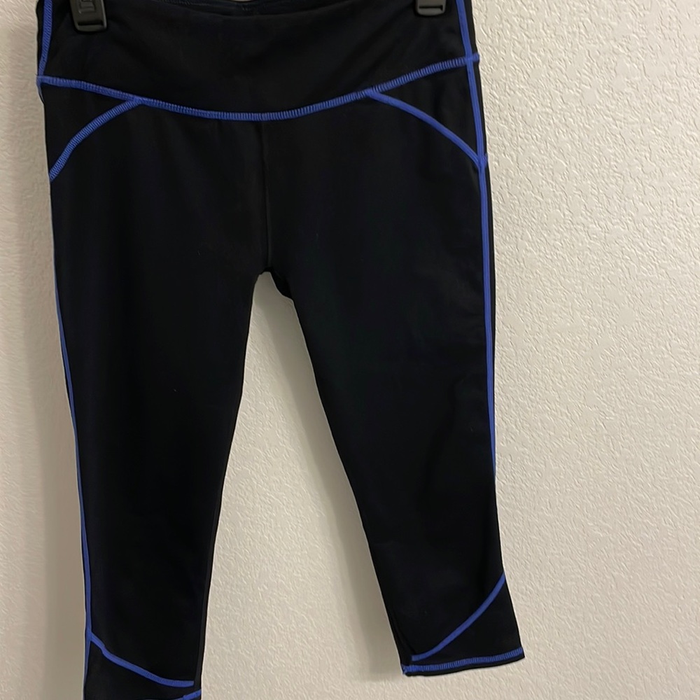 Fabletics yoga pants
